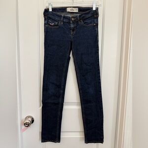 HOLLISTER low-rise skinny dark denim jeans, Size 24